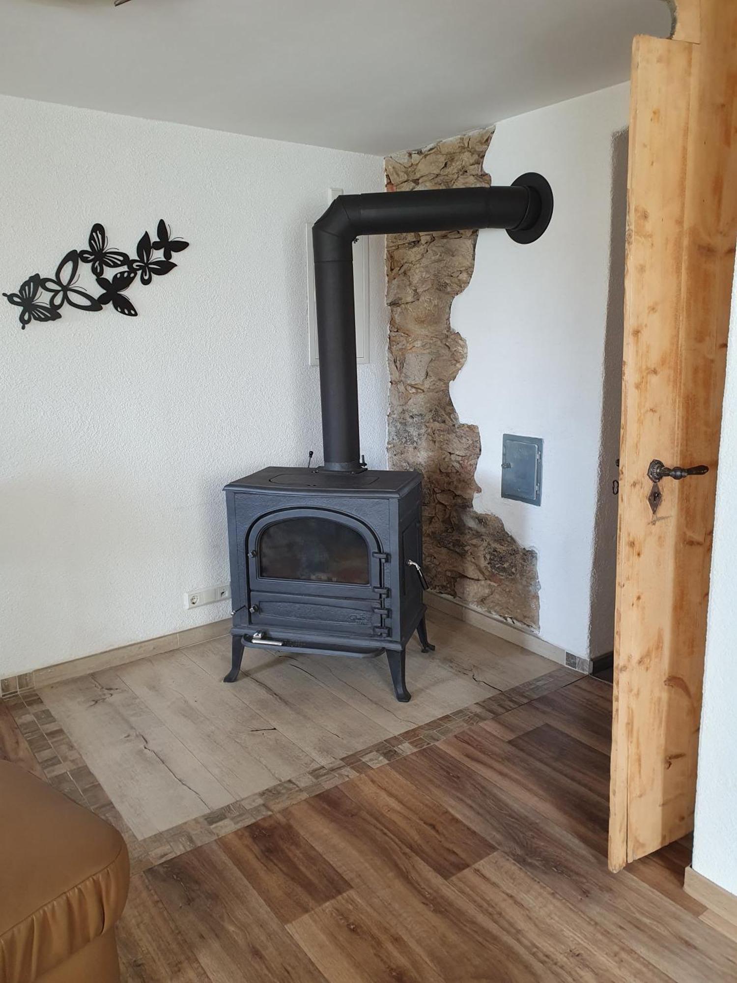 Ferienwohnung Urlaubsbasis Renate Цитау Екстериор снимка